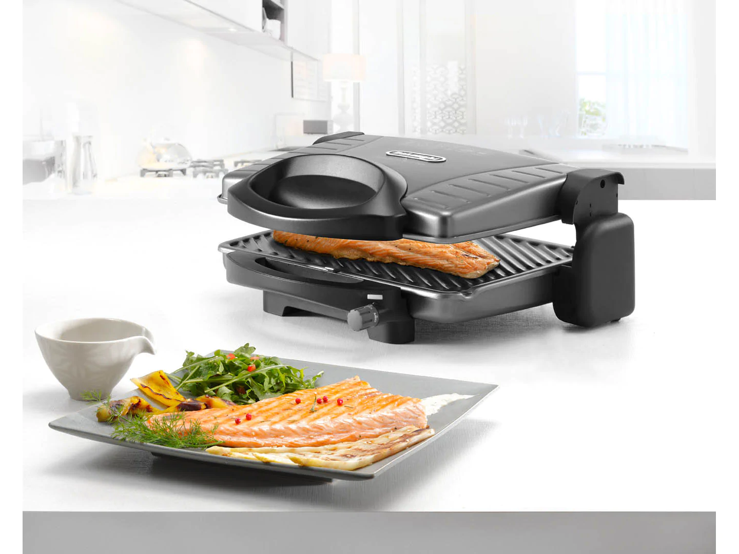 Delonghi Grigliatutto Contact Grill, 1800 Watts, Black