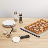 Oxo, Pizza Wheel and Cutter, 4 Inches, Stainless Steel