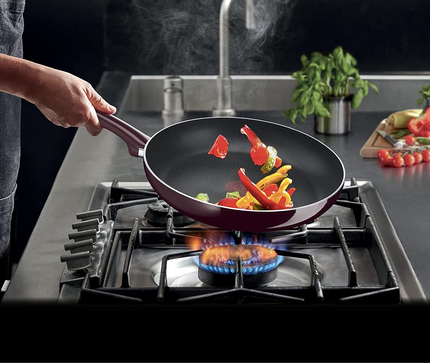 Tefal, G6 Resist Intense Frypan, 32 CM, With Thermo-Spot , Dark Red