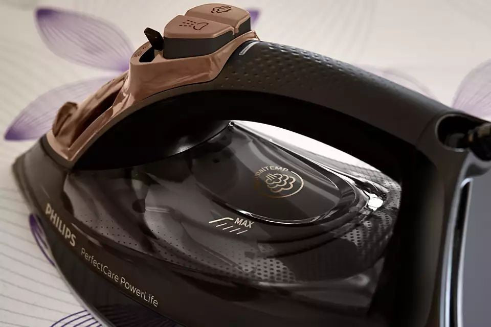 Philips, Perfect Care Steam Iron, 2600 Watts, Brown