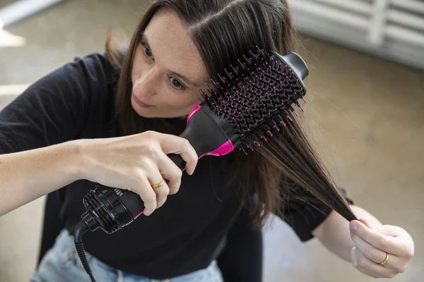 Revlon, One-Step Volumiser Dryer & Styler, Black