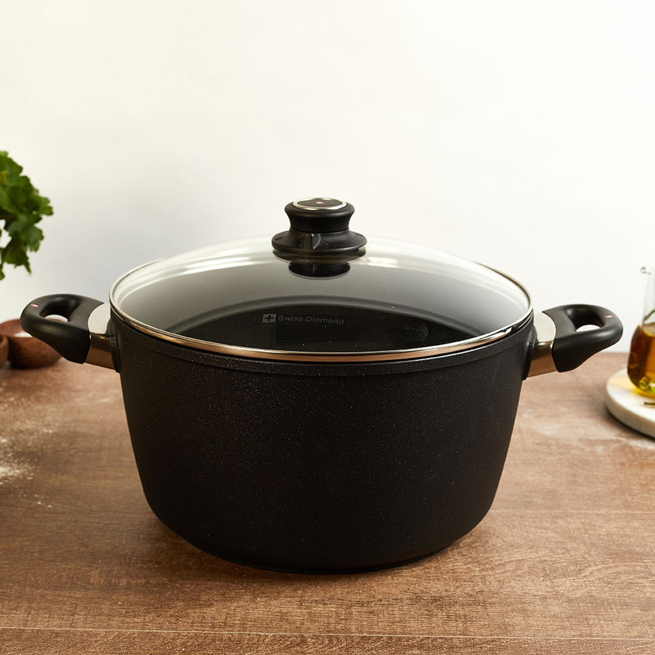 Swiss Diamond, Nonstick Stock Pot with Glass Lid, 28 CM, Black