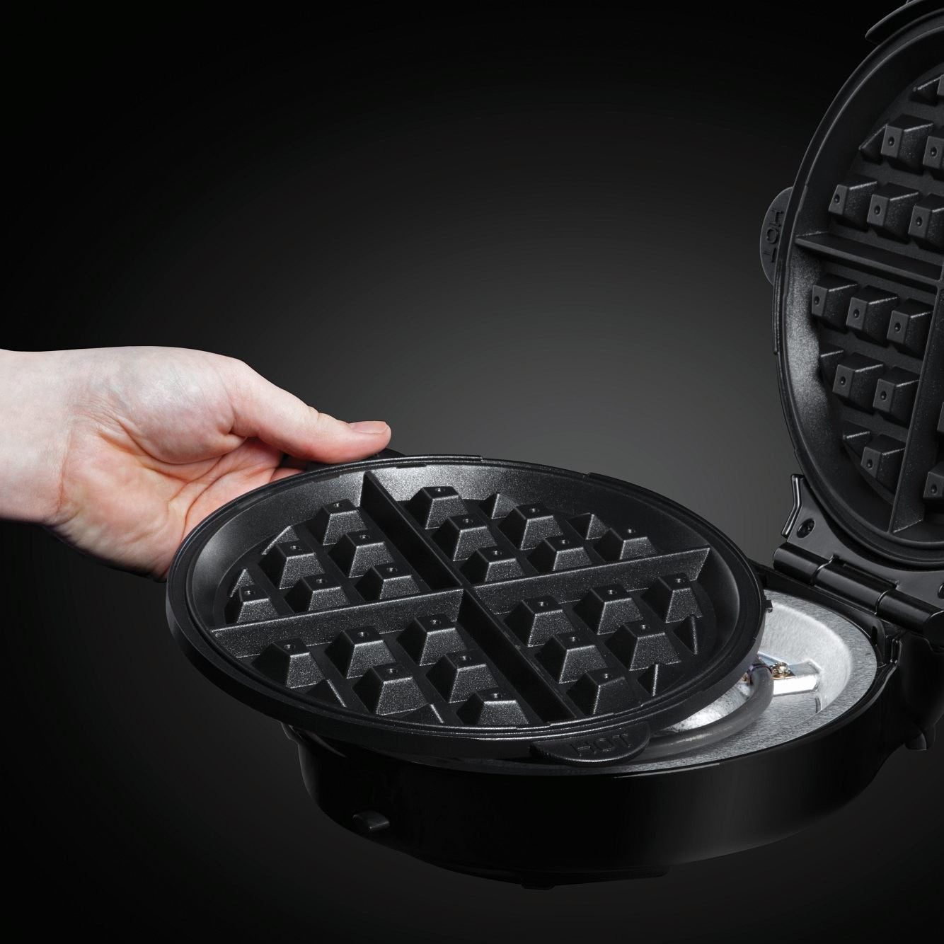 Russell Hobbs, 3 In 1 Device For Preparing Waffles, Muffins & Donuts, Black